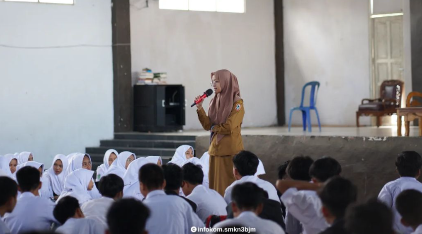 https://mail.smkn3banjarmasin.sch.id/images/noimage.jpg